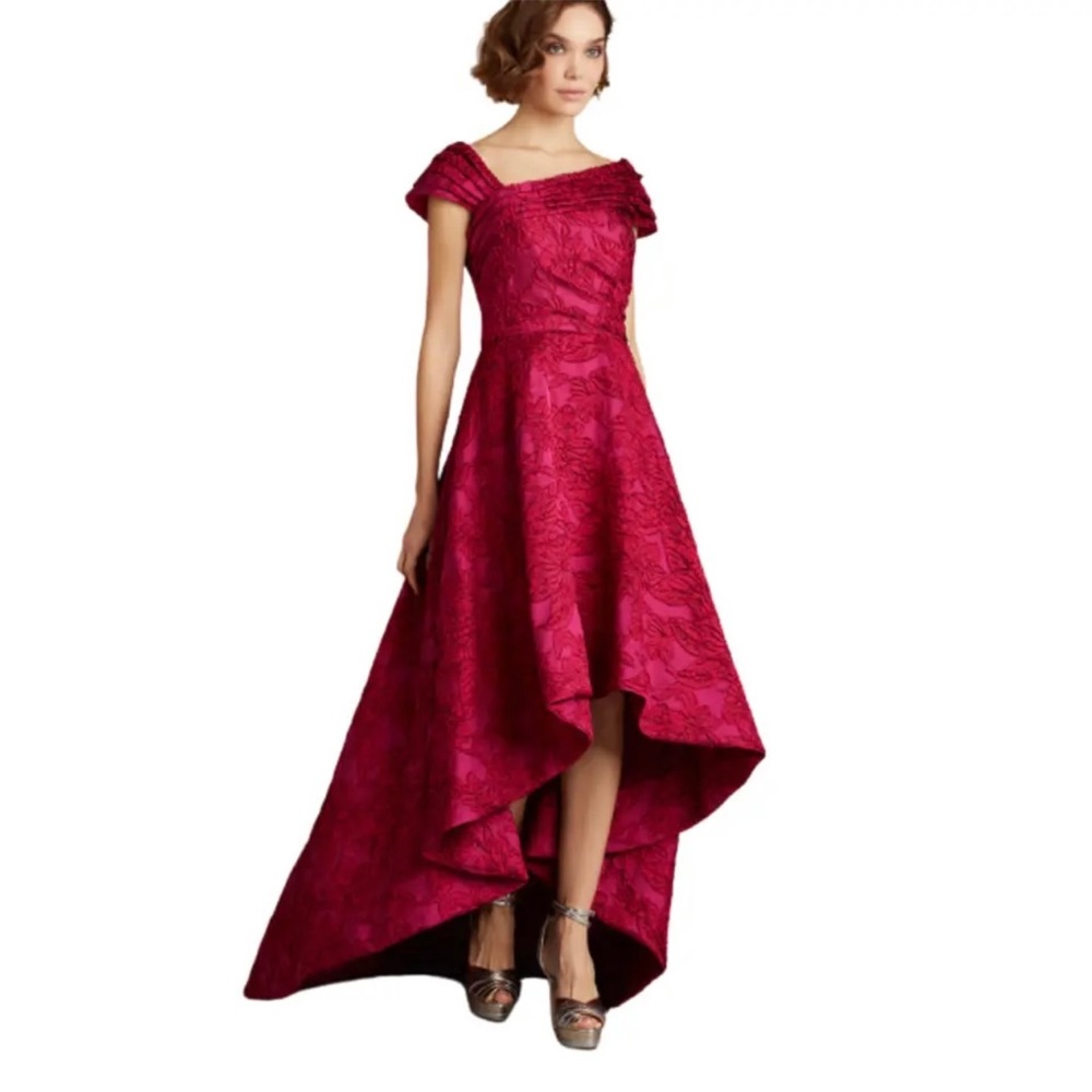 Tadashi Shoji Roxanna Floral Jacquard Gown Size 10 Pink Hi Low Hem Couture Luxe